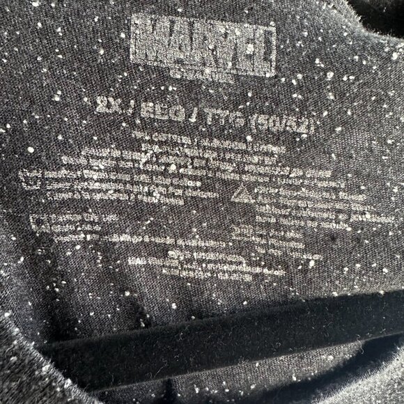 Captain Marvel XXL Black Men's Tee Shirt - Picture 3 of 3